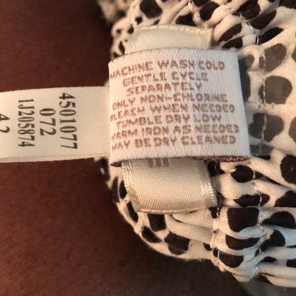 Chico’s  Blouse & Zenegy Leggings - Picture 7 of 8